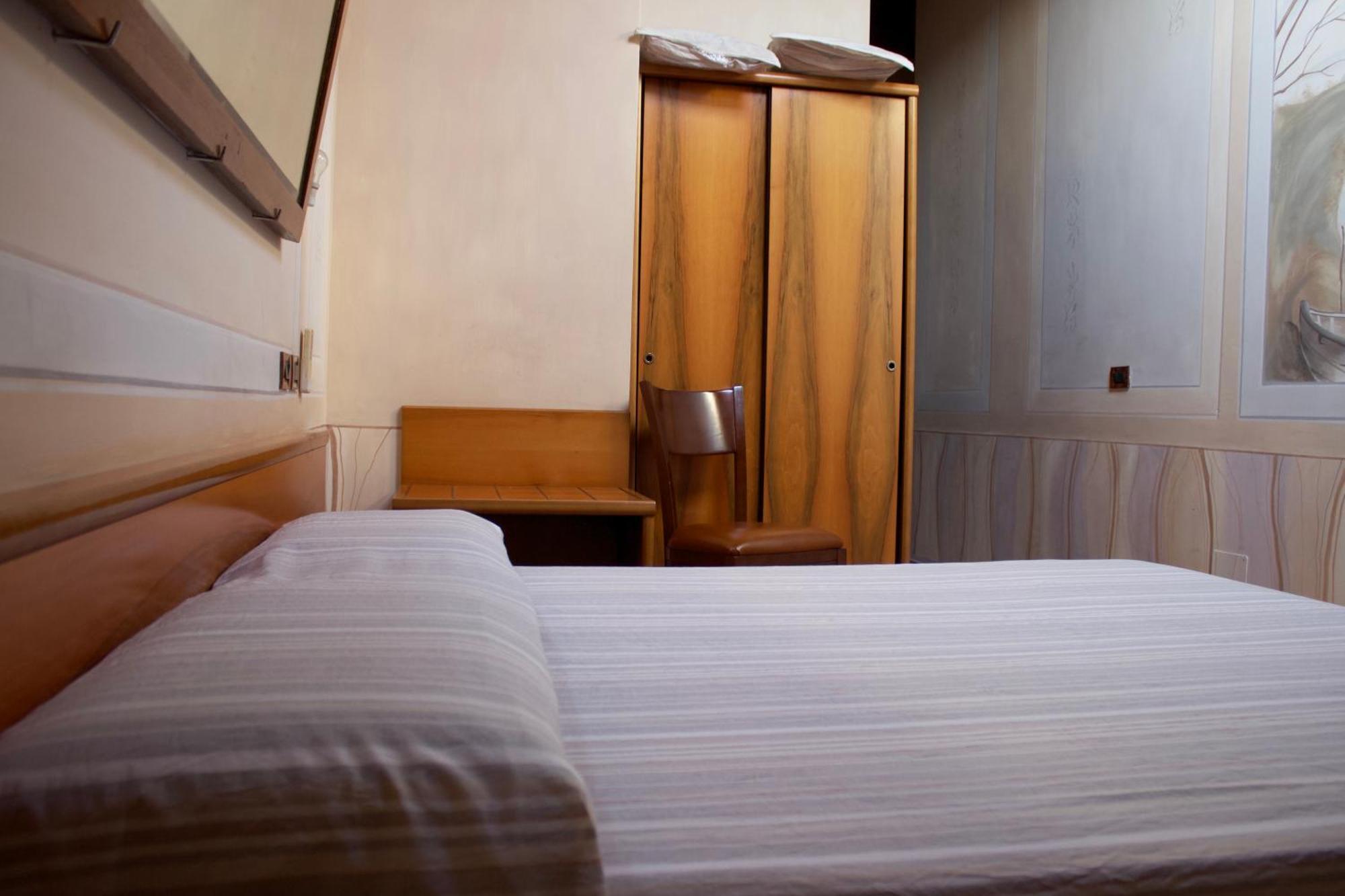 Albergo Giulia Gonzaga Sabbioneta Ngoại thất bức ảnh