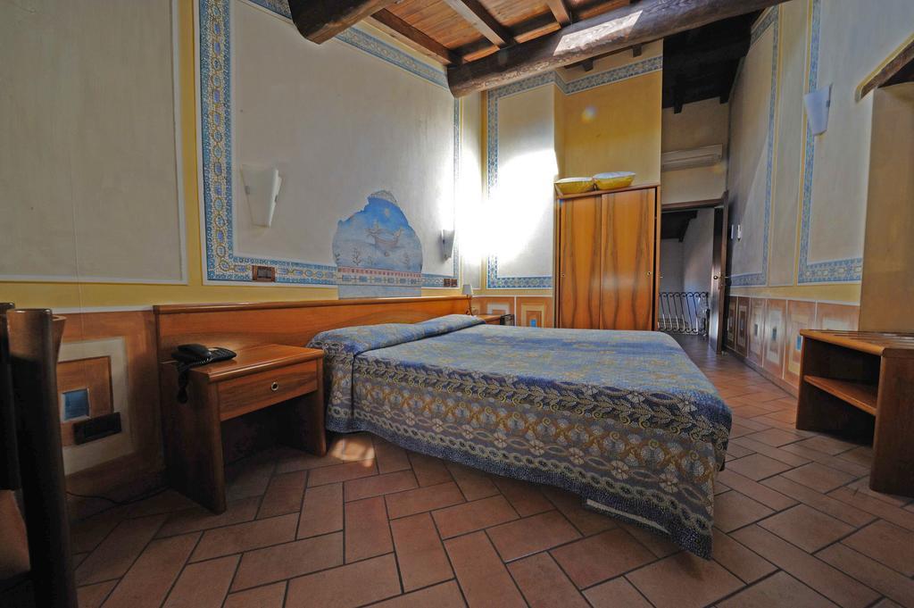 Albergo Giulia Gonzaga Sabbioneta Ngoại thất bức ảnh